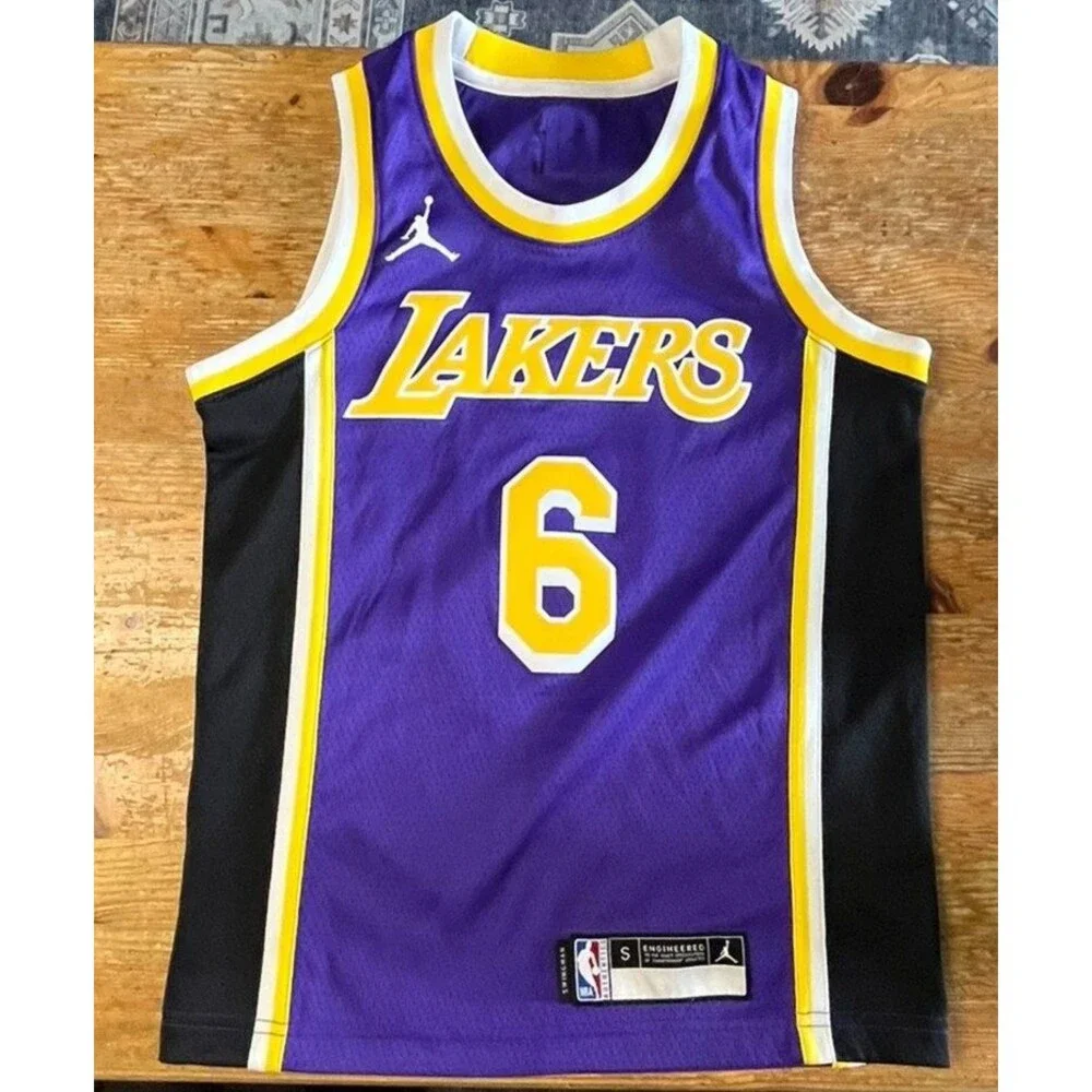 LeBron James Los Angeles Lakers Jersey #6 Nike Jordan Swingman Jersey S